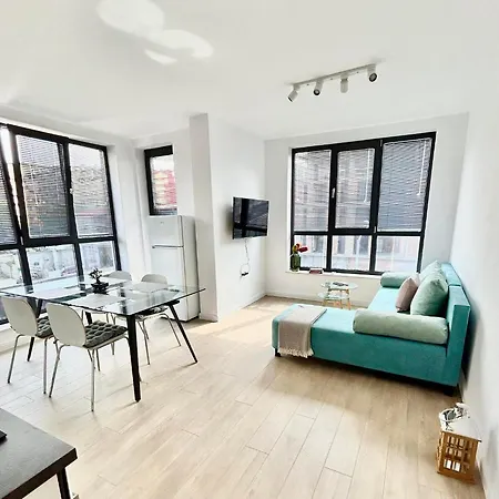 Smart Mir Apartament Varna