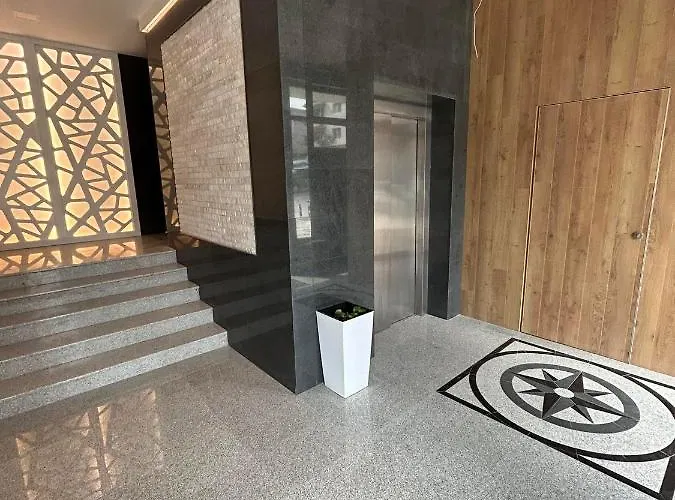 Smart Mir アパート